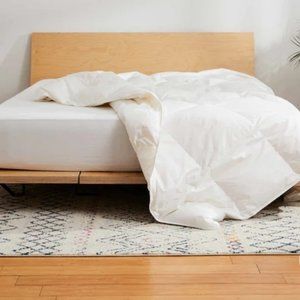 Brooklinen king down comforter light weight